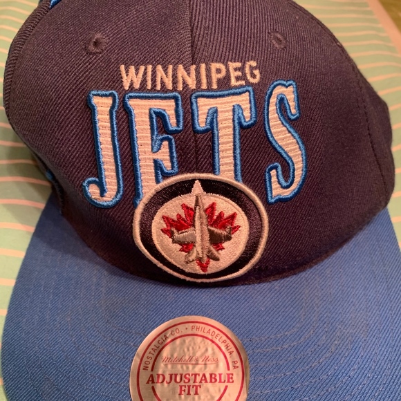 Cap, Winnipeg JETS - Picture 1 of 1